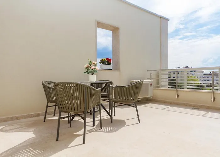 Domus Lauri Palace Umag