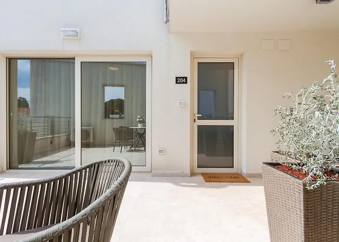 Domus Lauri Palace Apartman Umag